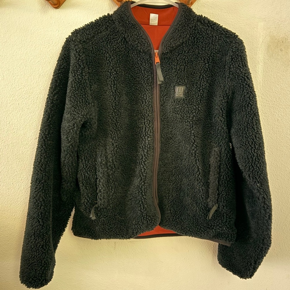 Topo design reversible jacket